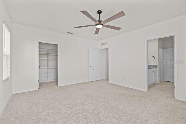 Building Photo - 5593 Galloping Dr