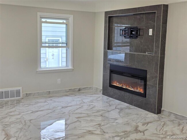 Foto del edificio - 7249 Silvery Ln
