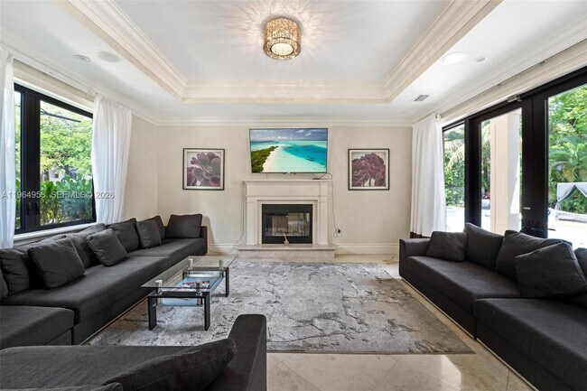 Foto del edificio - 2715 Cordova St