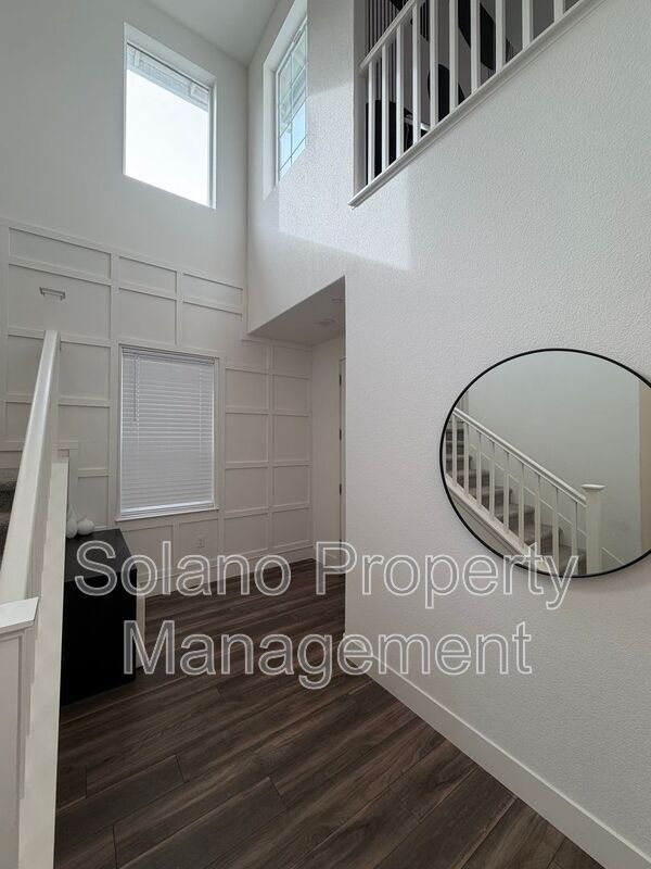 Building Photo - 2478 Founders Pl