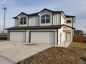 Building Photo - 1776 Tristan Trl