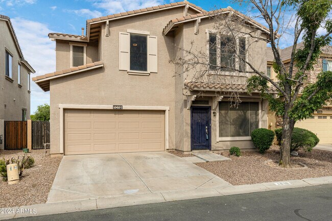Building Photo - 1019 E Julian Dr