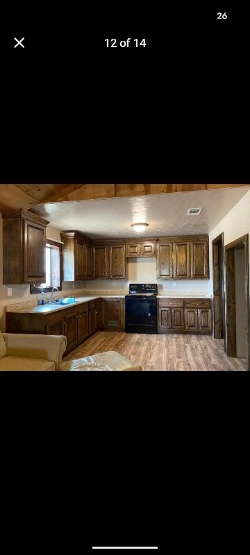 Foto del edificio - 2734 7th St