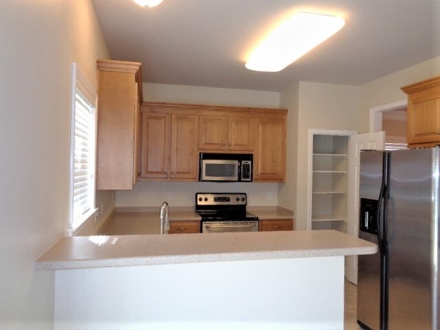 Building Photo - 2042 Keene Cir