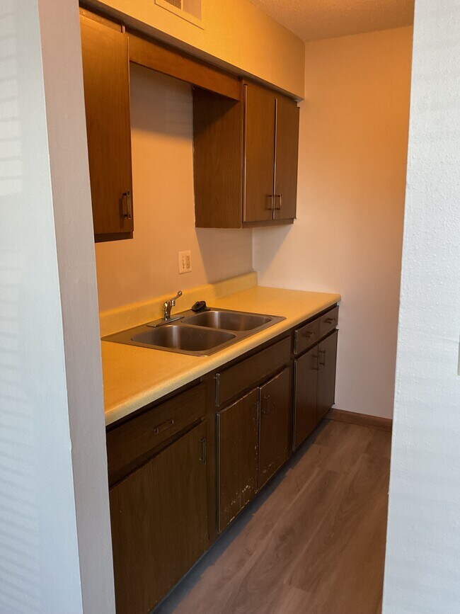 Foto del edificio - 1716 D Ave NE