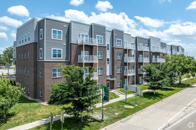 Building Photo - Ashton Flats Building Photo - Ashton Flats