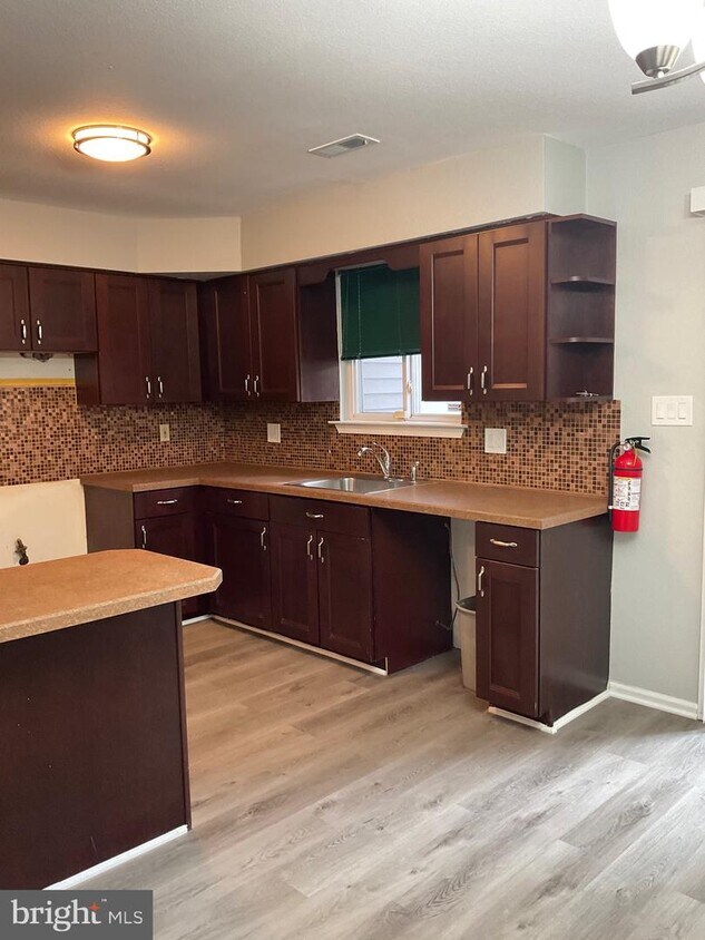 148 Pendragon Way, Mantua Township, NJ 08051 Townhome Rentals in