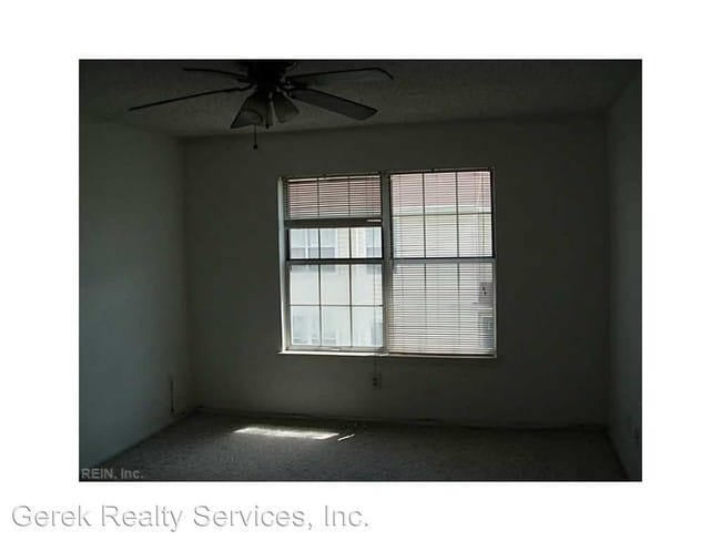 Building Photo - 4243 Thalia Station Cir