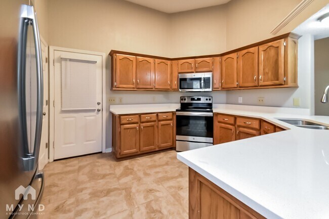 Foto del edificio - 9437 Bryant Trent Blvd