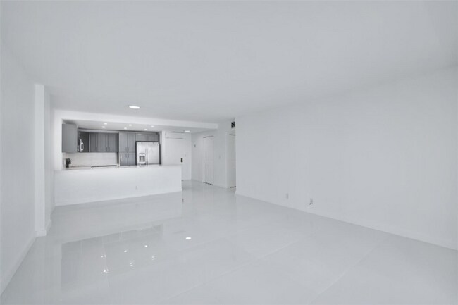 Foto del edificio - 3800 S Ocean Dr