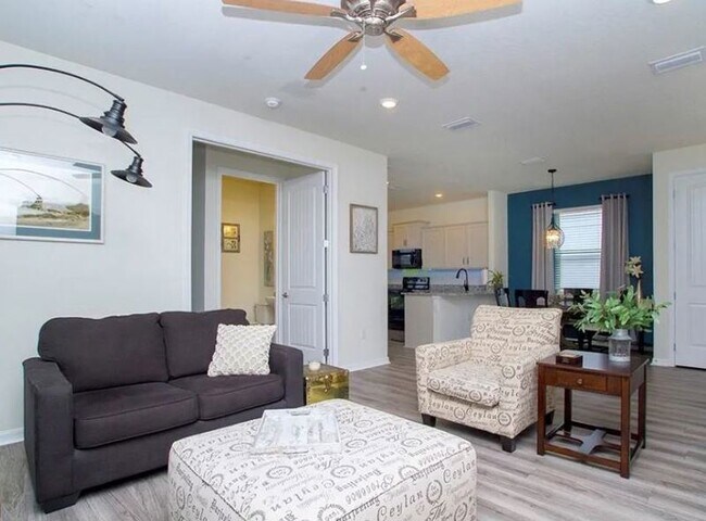 Foto del edificio - 7650 Yale Harbor Dr