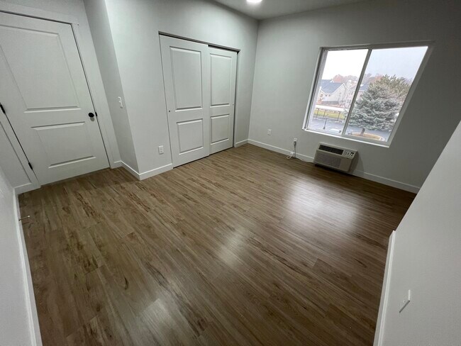 Foto del edificio - 404 E 5600 S