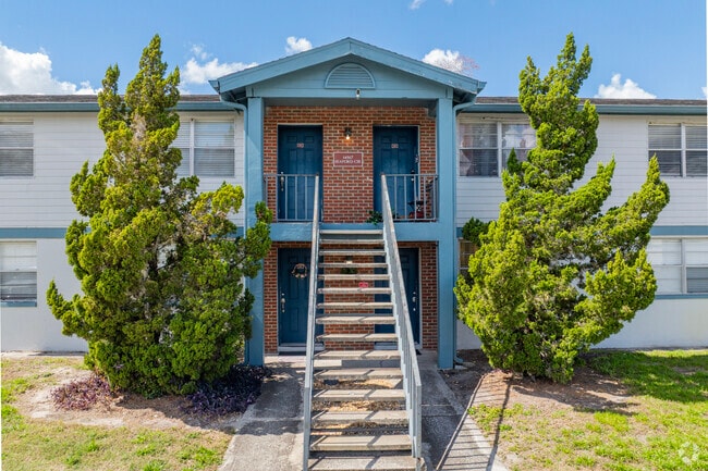 Bonito paisajismo - Serenity Lake Apartments