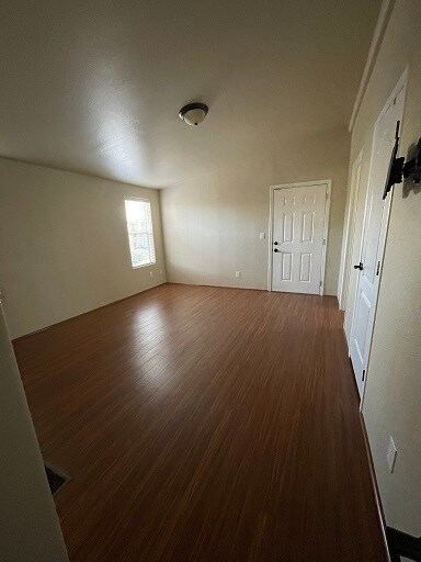 Foto del edificio - 4501 W Channel Islands Blvd