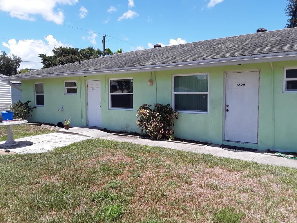 1697 Barbarie Ln, West Palm Beach, FL 33417 Townhouse for Rent in