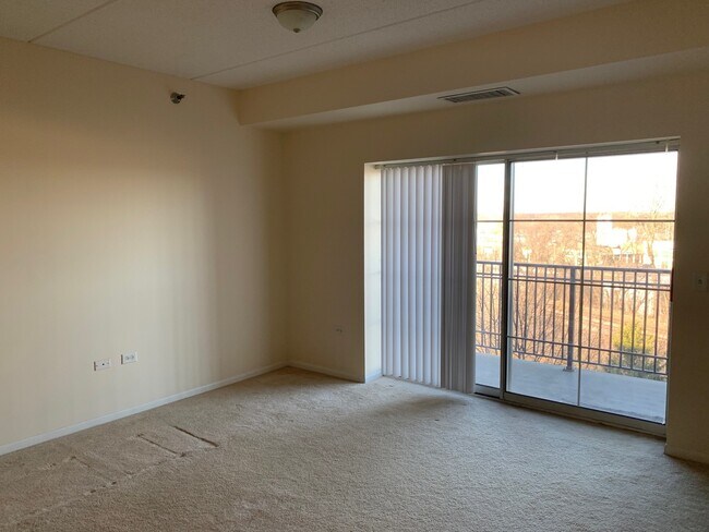 Foto del edificio - 440 W Mahogany Ct