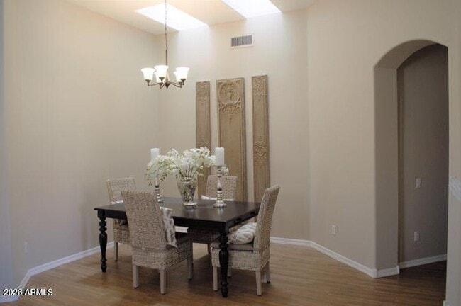 Building Photo - 10732 N 113th St