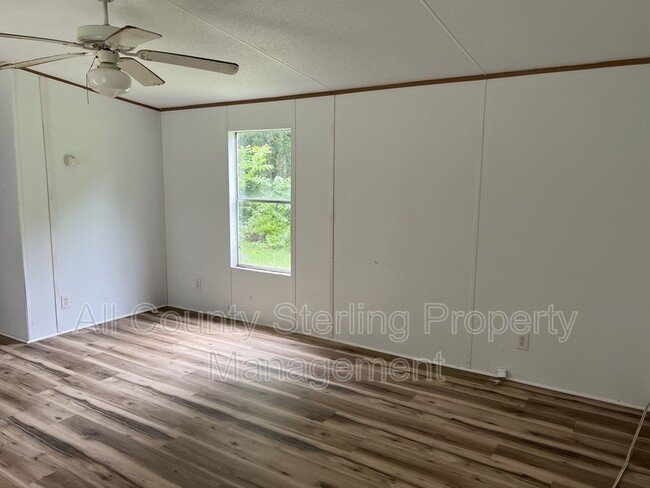 Building Photo - 22912 NW 62nd Ave