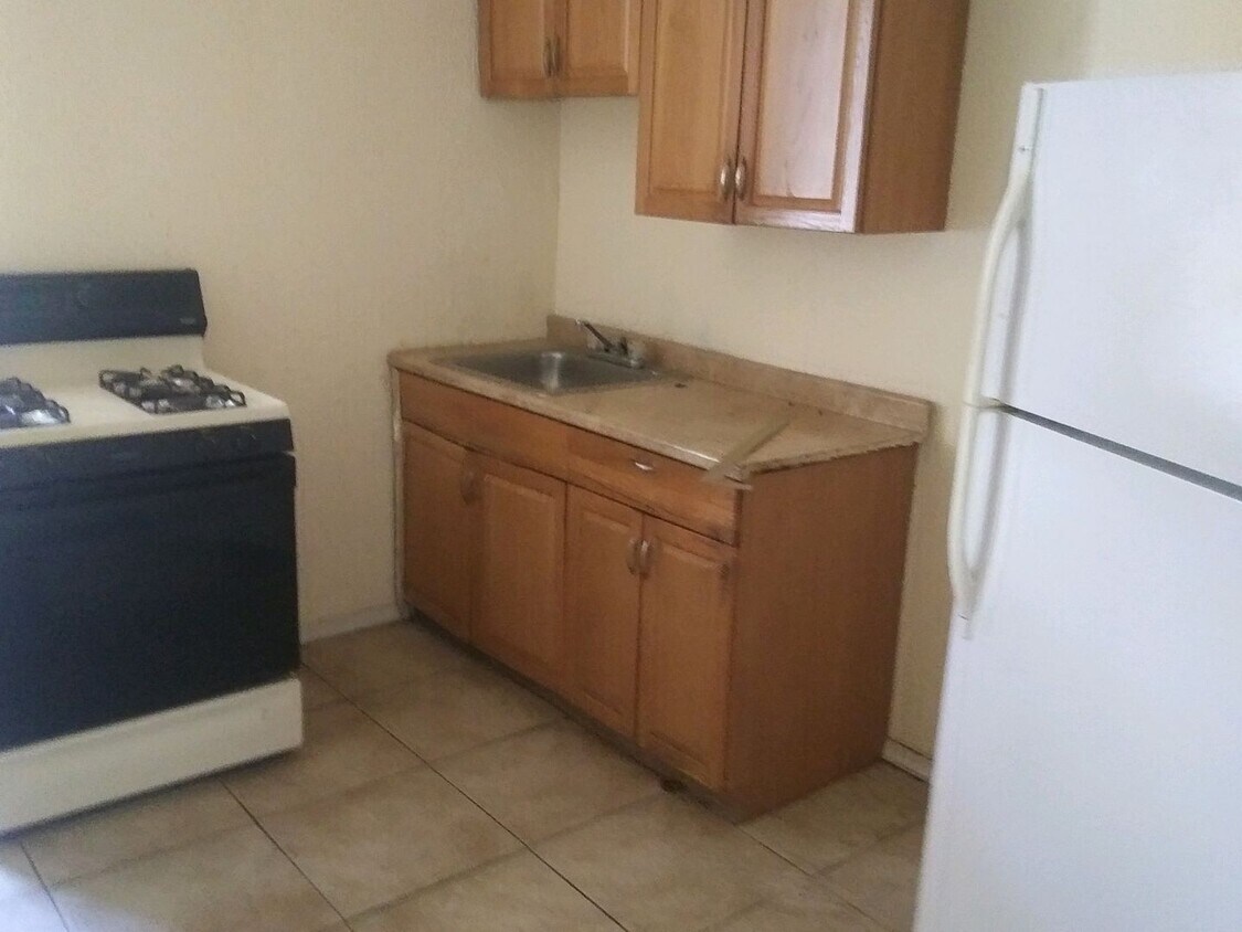 Photo - 6037 Pine St (Philadelphia, PA)