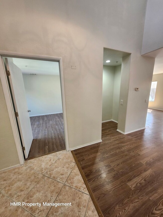 Foto del edificio - Beautiful Home in Fontana