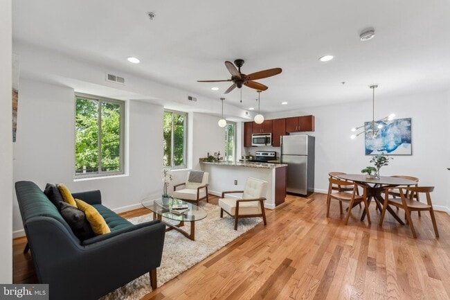 Foto del edificio - 5403 9th St NW