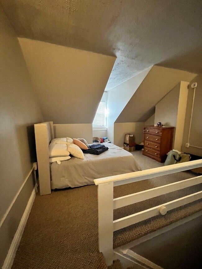 Foto del edificio - 2 bedroom/office/1 bathroom in Lawrenceville