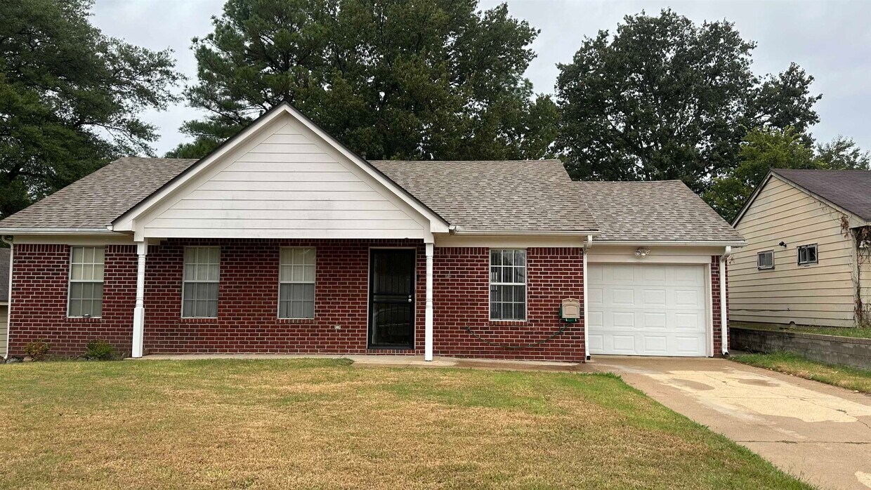 Foto principal - 1772 Patrick Rd
