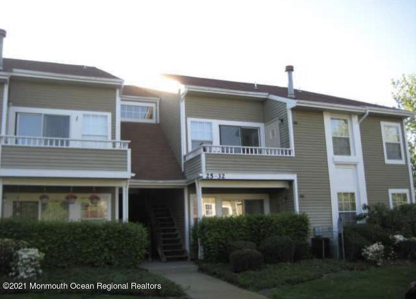 30 Crop Ct, Tinton Falls, NJ 07753 Condo for Rent in Tinton Falls, NJ