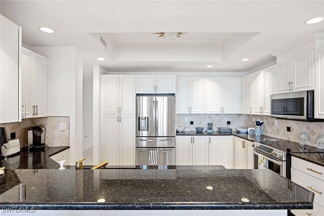 Foto del edificio - 4951 Bonita Bay Blvd