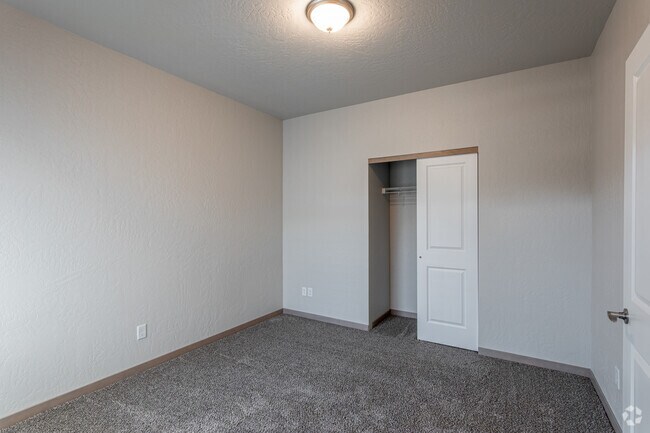 3HAB, 2BA - 1,366 ft² - West Meadows Villas