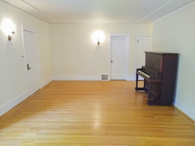 Building Photo - 4 br, 2 bath House - 154 Duncan Way