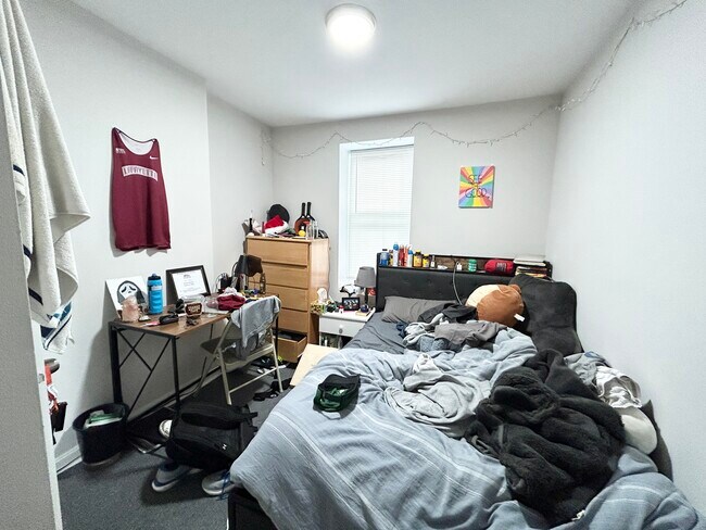 Building Photo - 87 Hammond St