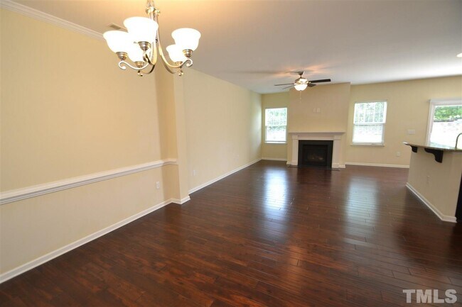 Building Photo - 204 Kylemore Cir
