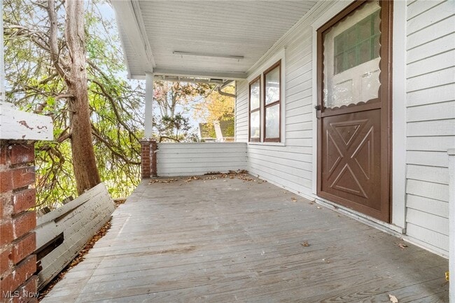 Building Photo - 12 Bouquet Ave