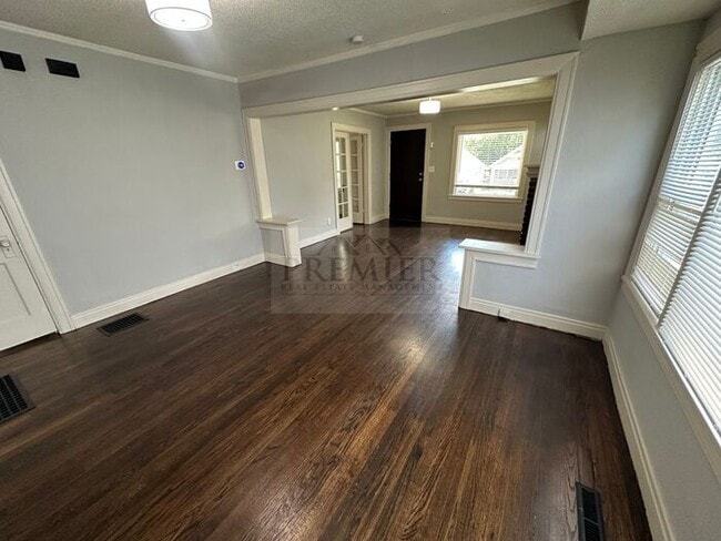Building Photo - 5626 Virginia Ave