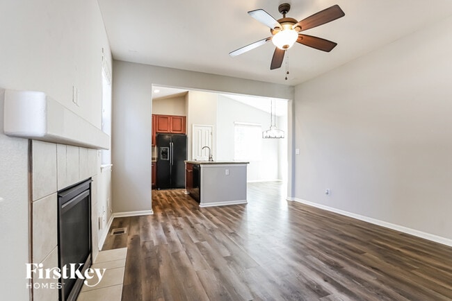 Building Photo - 3160 Black Canyon Way