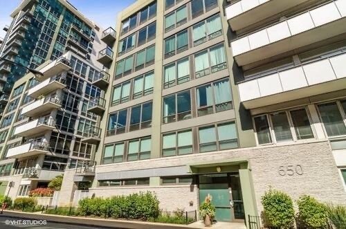 Foto principal - 650 W Wayman St