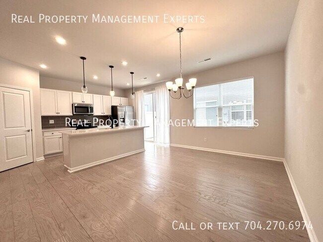 Building Photo - 6024 Caprera Wy