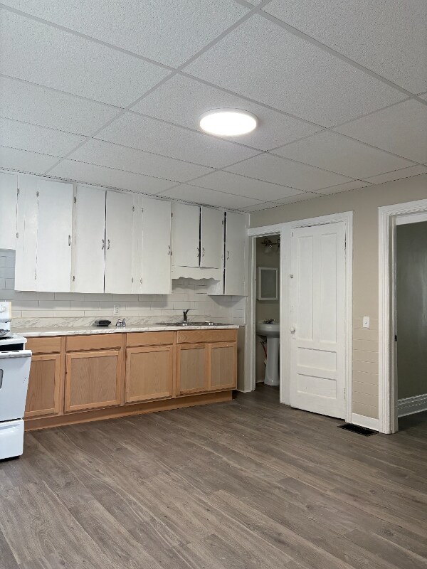 Foto del edificio - 1045 Hudson Ave