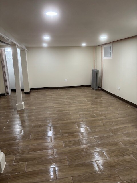 Building Photo - 5853 W Dakin St