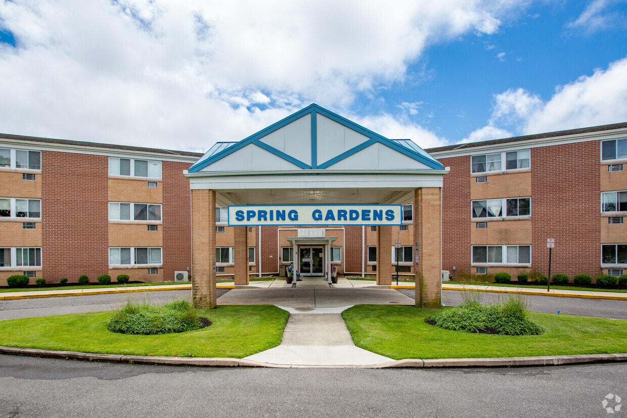 Foto del edificio - Spring Gardens Senior Housing