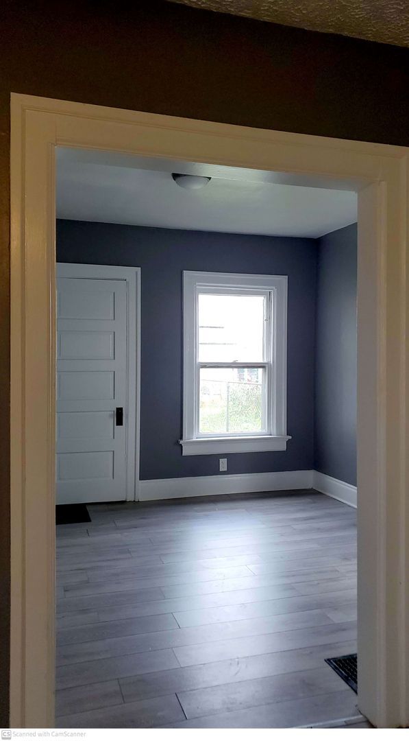 Foto del edificio - Beautiful 3 bed 1.5 bath and ready for you...