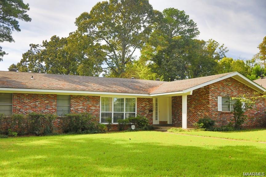 Primary Photo - 3892 Johnstown Dr