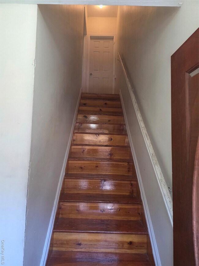 Foto del edificio - 301 Wyona St