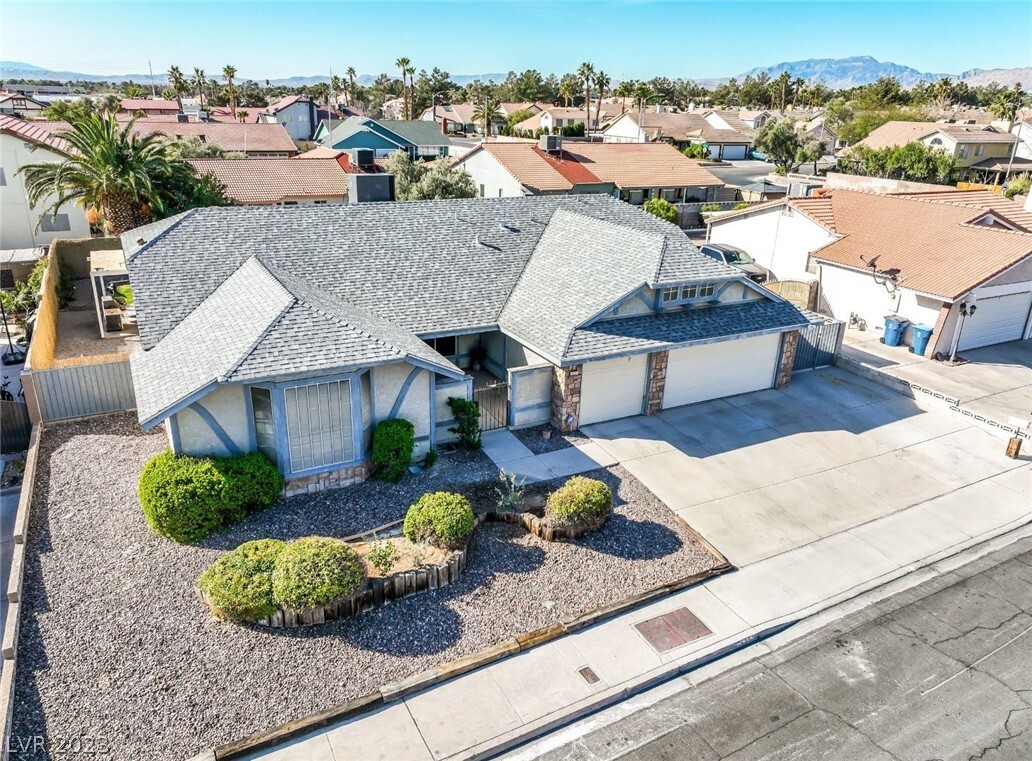 Foto principal - 6357 O'Bannon Dr