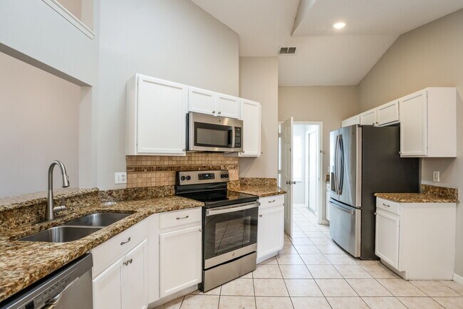 Foto del edificio - 7920 Oakstone Ct