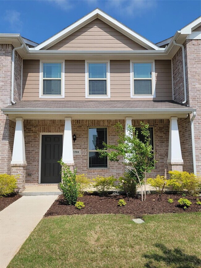 Building Photo - 3304 Becker Dr