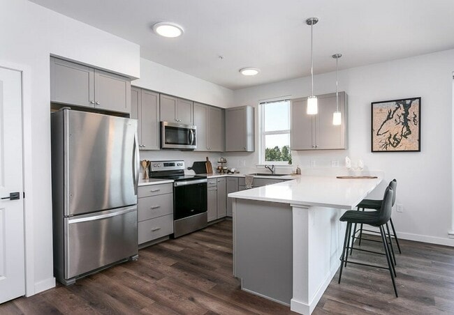 Building Photo - The Vantage - Bellingham's Premier Apartment Building