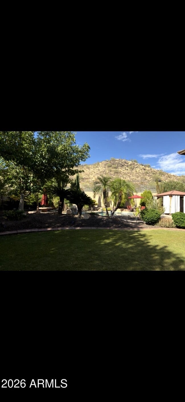 Building Photo - 3928 W Range Mule Dr