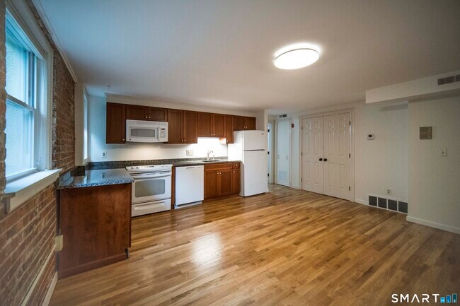 Foto del edificio - 440 Prospect St